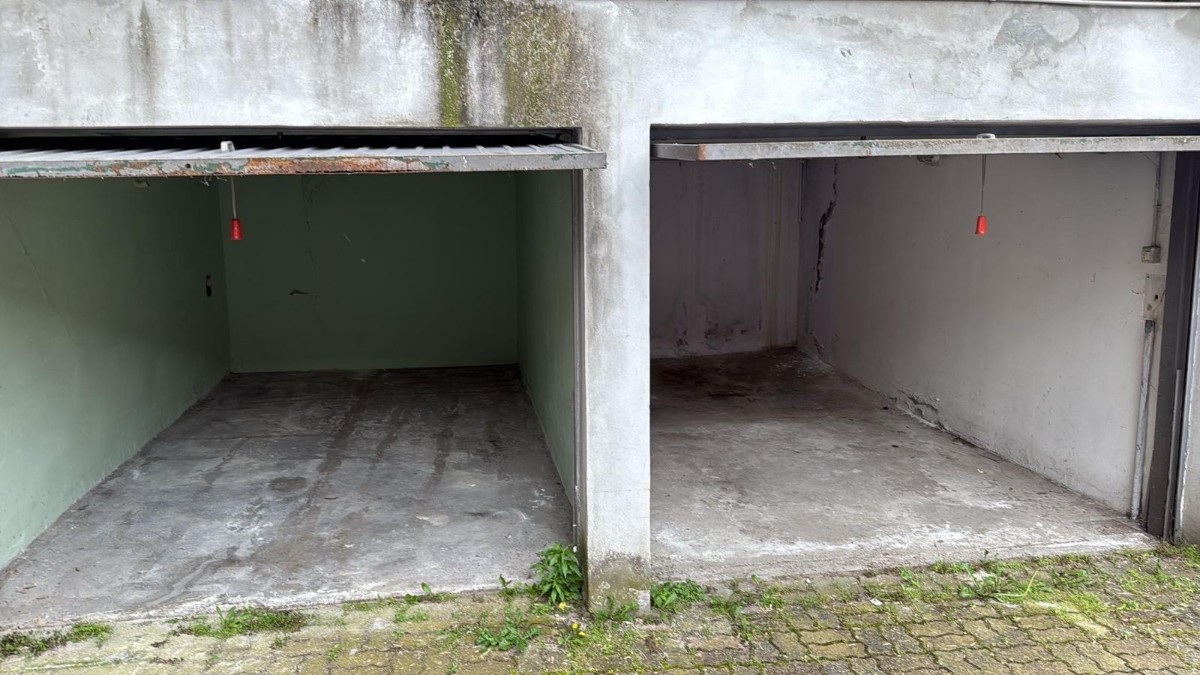 Garage Via Giovenale, foto 1 di 3